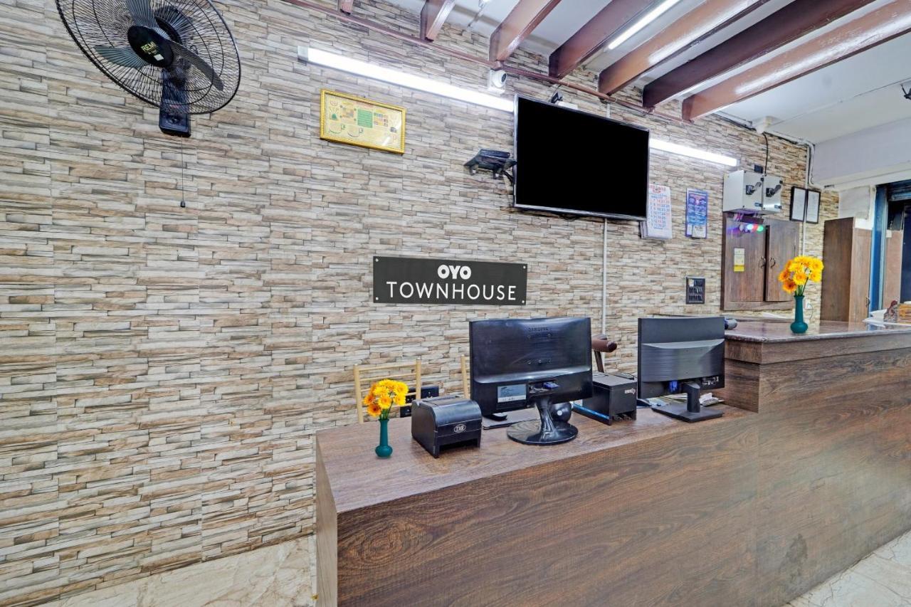 Super Townhouse 1096 Hotel Redfox Nungambakkam Near Apollo & Shankar Nethralaya Hospital Čennai Exteriér fotografie