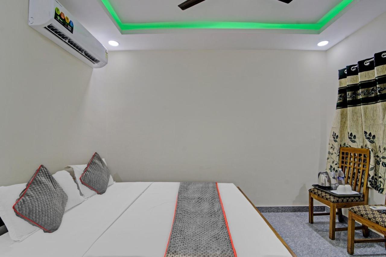 Super Townhouse 1096 Hotel Redfox Nungambakkam Near Apollo & Shankar Nethralaya Hospital Čennai Exteriér fotografie