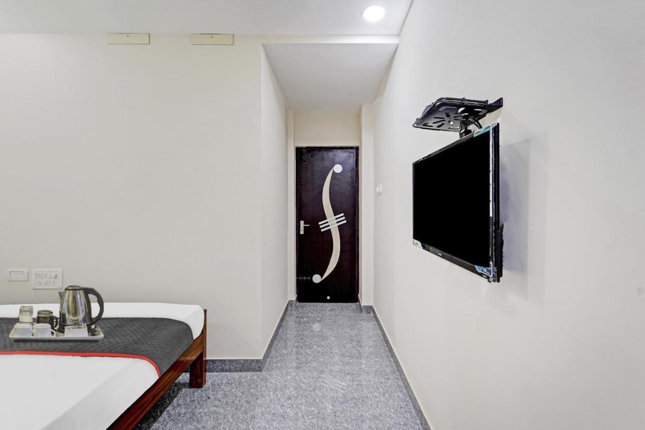 Super Townhouse 1096 Hotel Redfox Nungambakkam Near Apollo & Shankar Nethralaya Hospital Čennai Exteriér fotografie