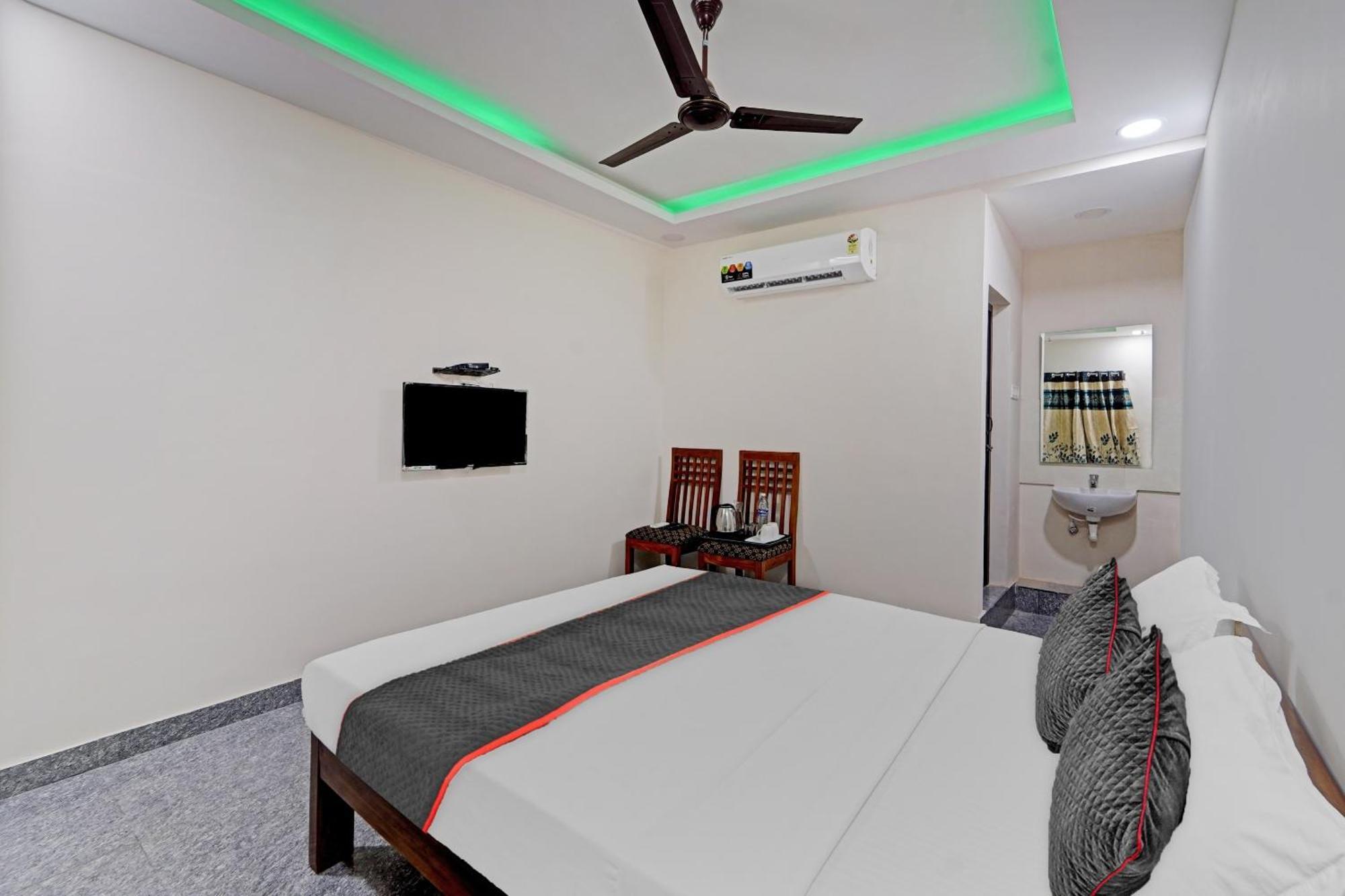 Super Townhouse 1096 Hotel Redfox Nungambakkam Near Apollo & Shankar Nethralaya Hospital Čennai Exteriér fotografie